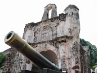 A'Famosa - ruínas do forte português construído por Afonso de Albuquerque em 1511